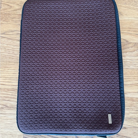 INIT Dark Brown Laptop Computer Sleeve - Dimensions are 16" x 11" 1/2 x 1" - Picture 3 of 3